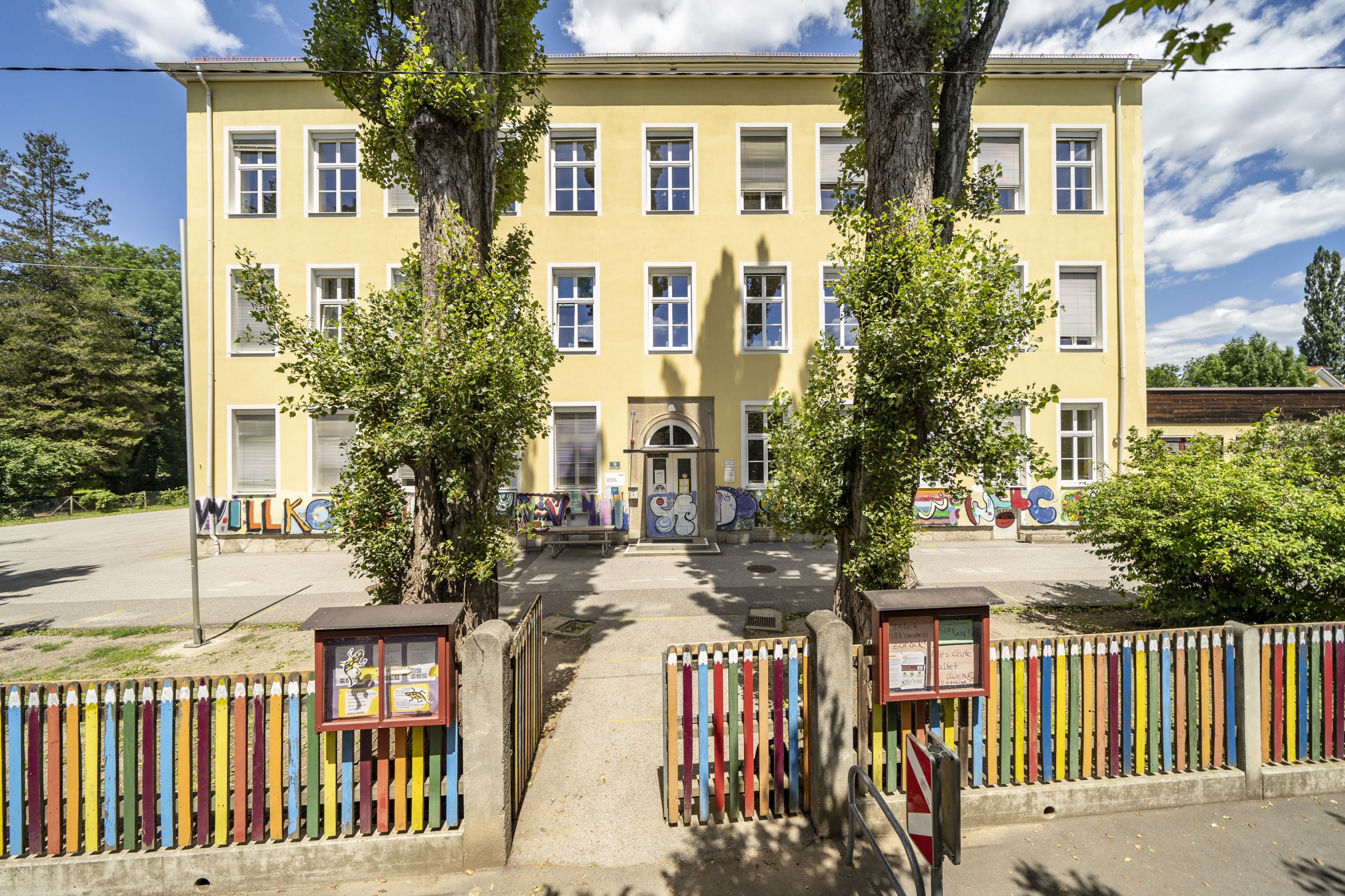 Volksschule Andritz Expositur - Außenansicht