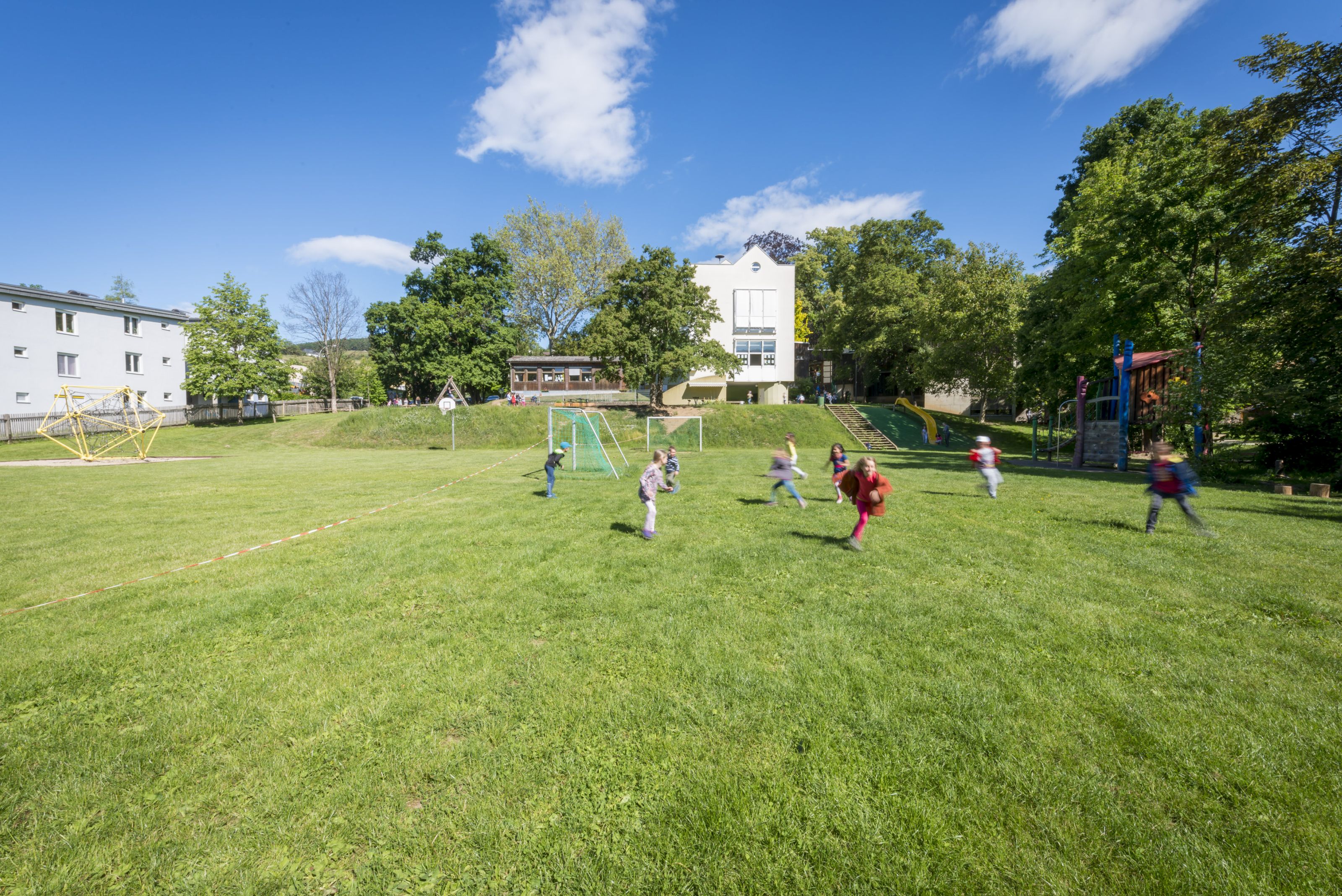 Volksschule Mariatrost - Sportplatz