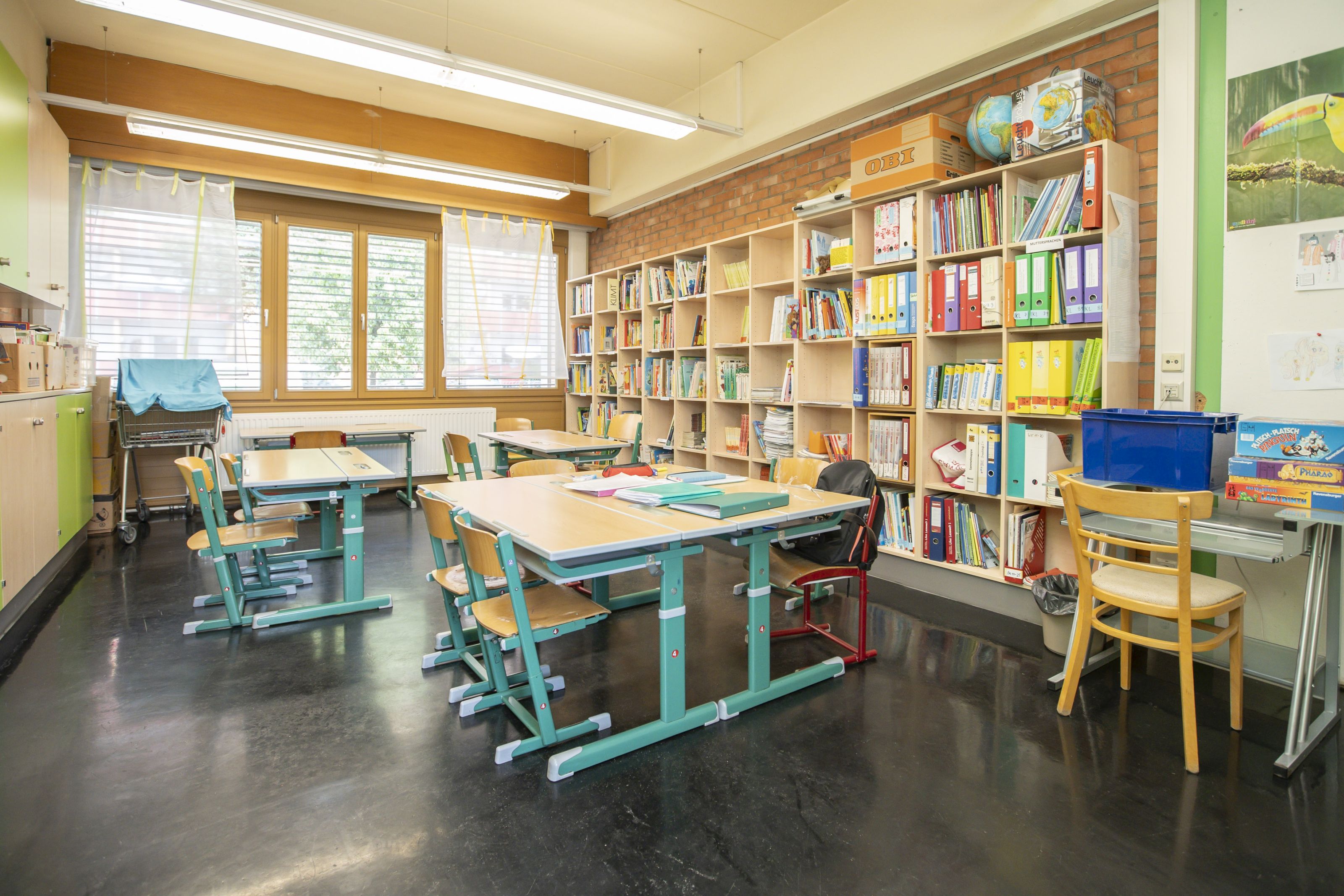 Volksschule Schönau - Bibliothek
