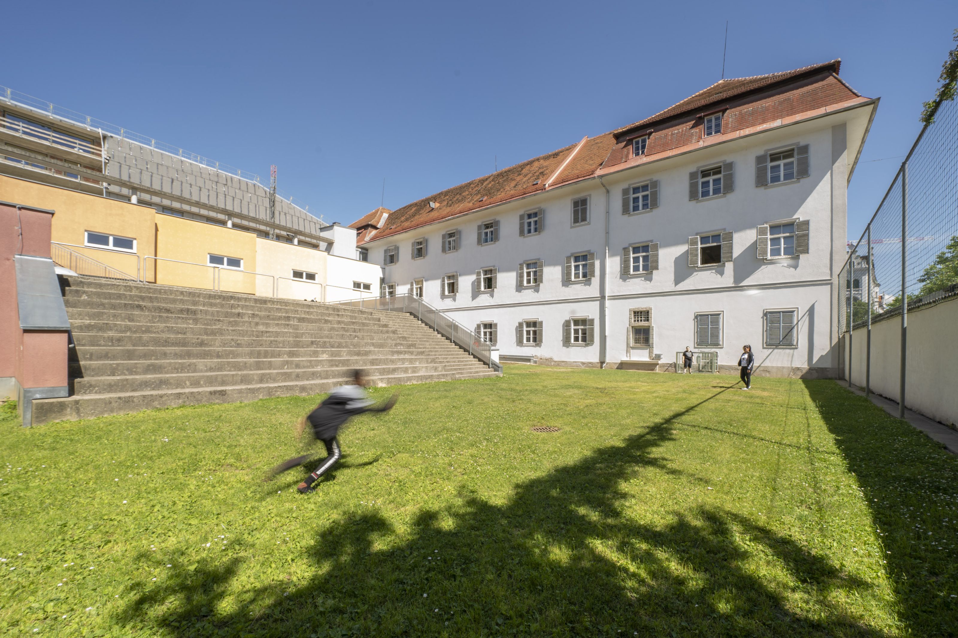 Volksschule St. Andrä - Sportplatz