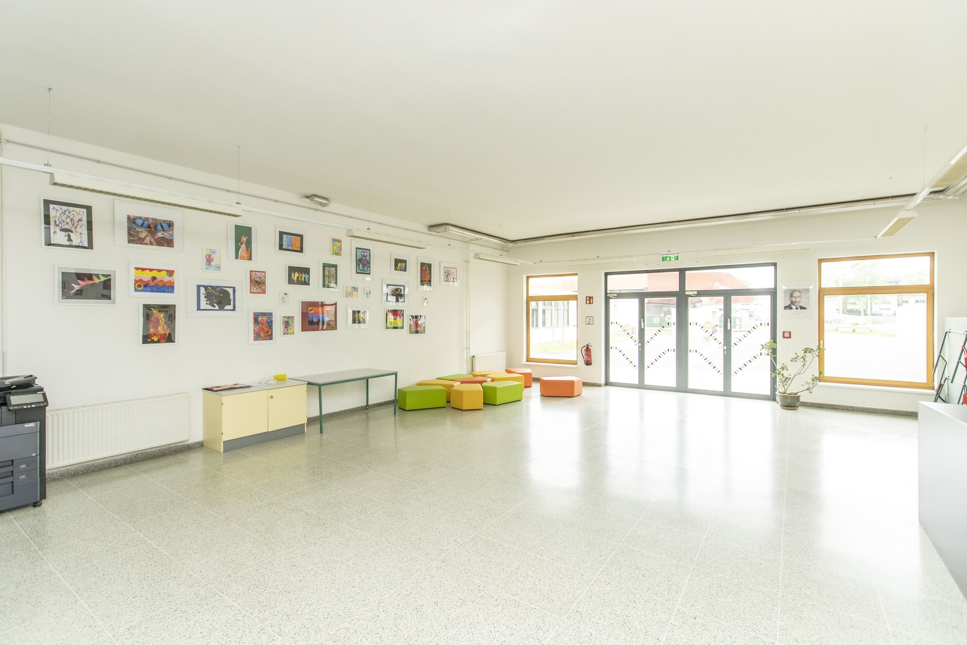 Volksschule Triester - Eingangsbereich
