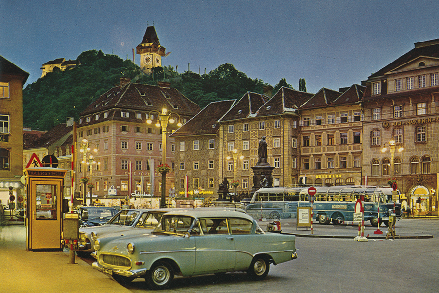 Noch bis 1972 waren Autos auf dem Hauptplatz erlaubt.