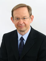 Dr. Walther Nauta, MBA