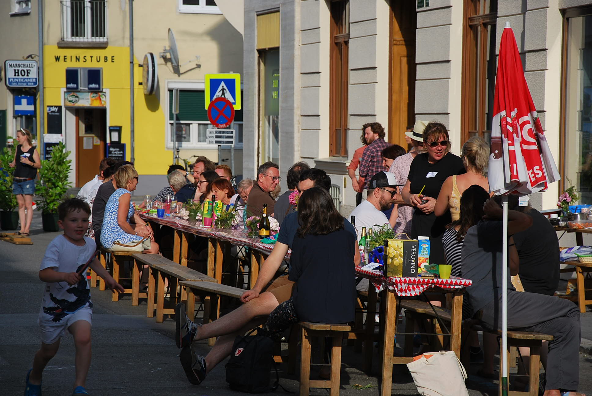 Afritschgasse 2018 in der milden Abendsonne