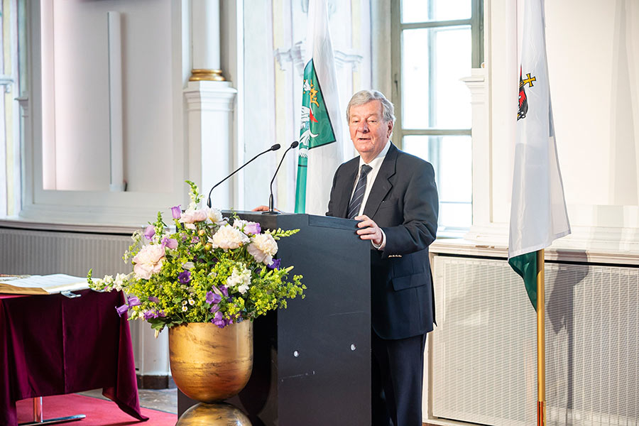 Ernennung von BürgerInnen, Festakt am 9. Juni in der Aula der Alten Universität