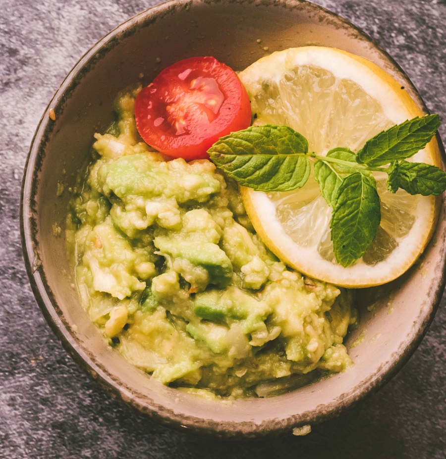 Guacamole: ein cremiger Avocado-Dip © Lukie Goodlife Guacamole: ein cremiger Avocado-Dip