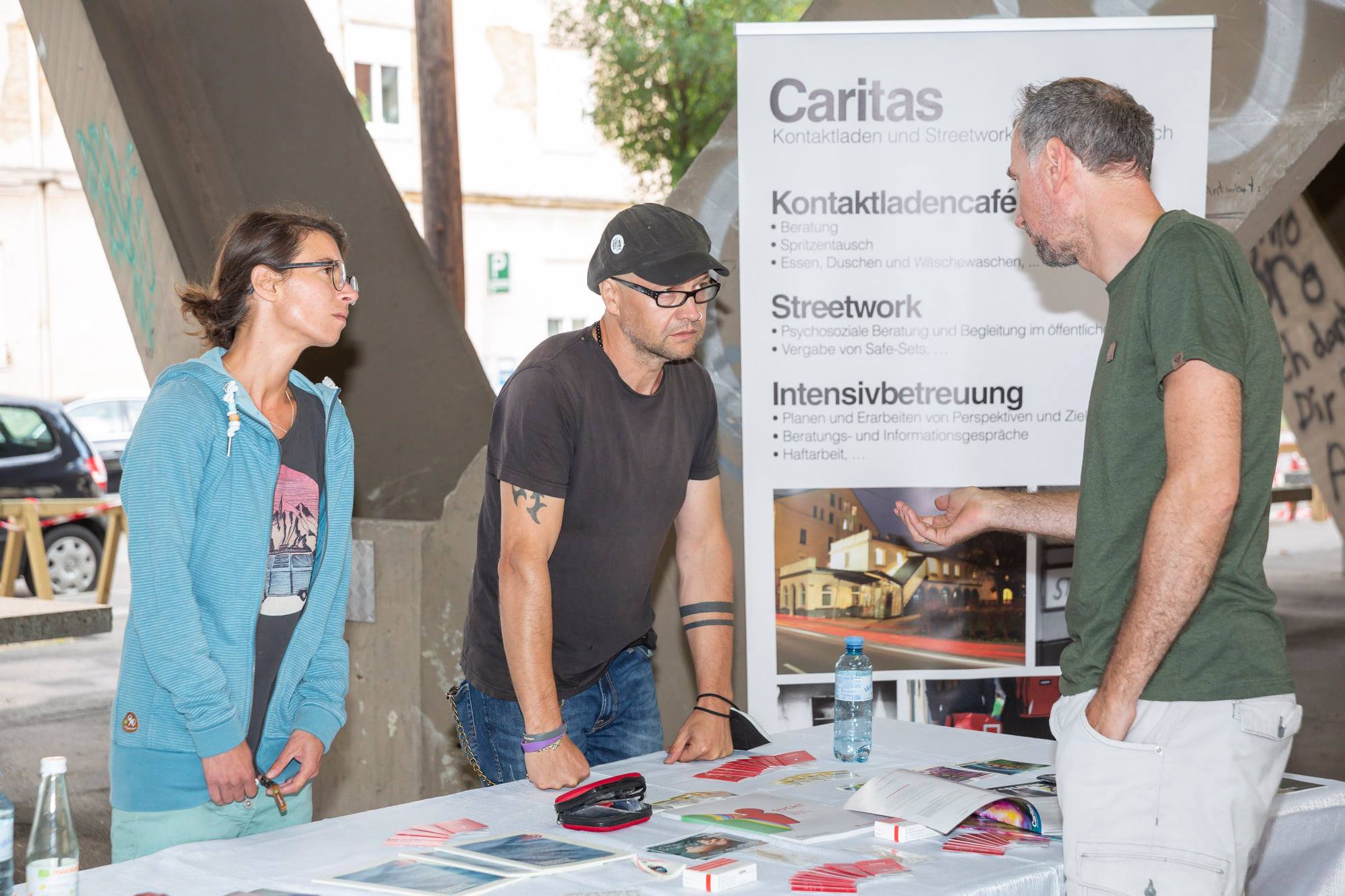 Zusammen mit dem Stadtteilarbeit EggenLend fand hieß es auch am Hofbauerplatz "Beim Reden kommen die Leut zsamm".