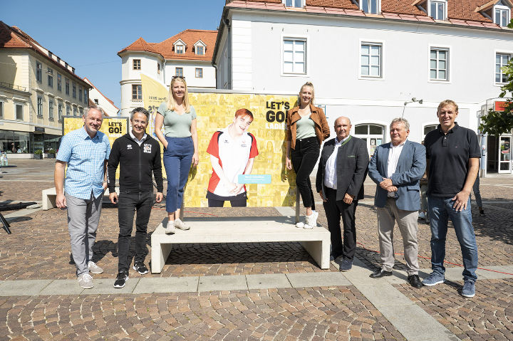 Sportamtsleiter Thomas Rajakovics, Sportstadtrat Kurt Hohensinner, Lina Rothlauer (Obmann-Stellvertreterin des USC Graz), Julia Meder (Vorstandsmitglied Verein Active City), Helmut Konrad (K1 Group), Wolfgang Malik (Holding Graz), Sportjahr-Koordinator Markus Pichler