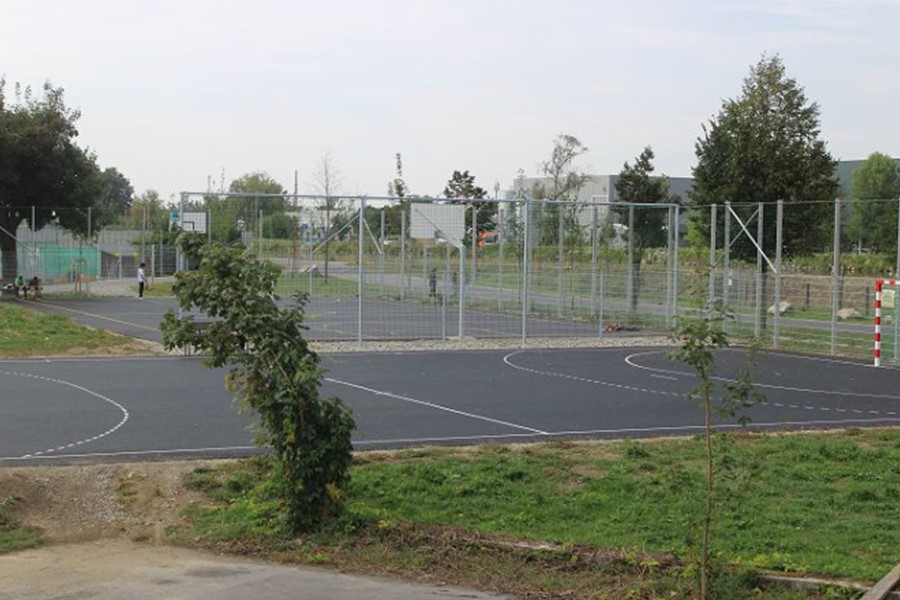 Fußballplatz Maria Cäsar Platz