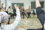 Die Jugendlichen arbeiten mit großem Interesse mit. © Stadt Graz/Foto Fischer Die Jugendlichen arbeiten mit großem Interesse mit.