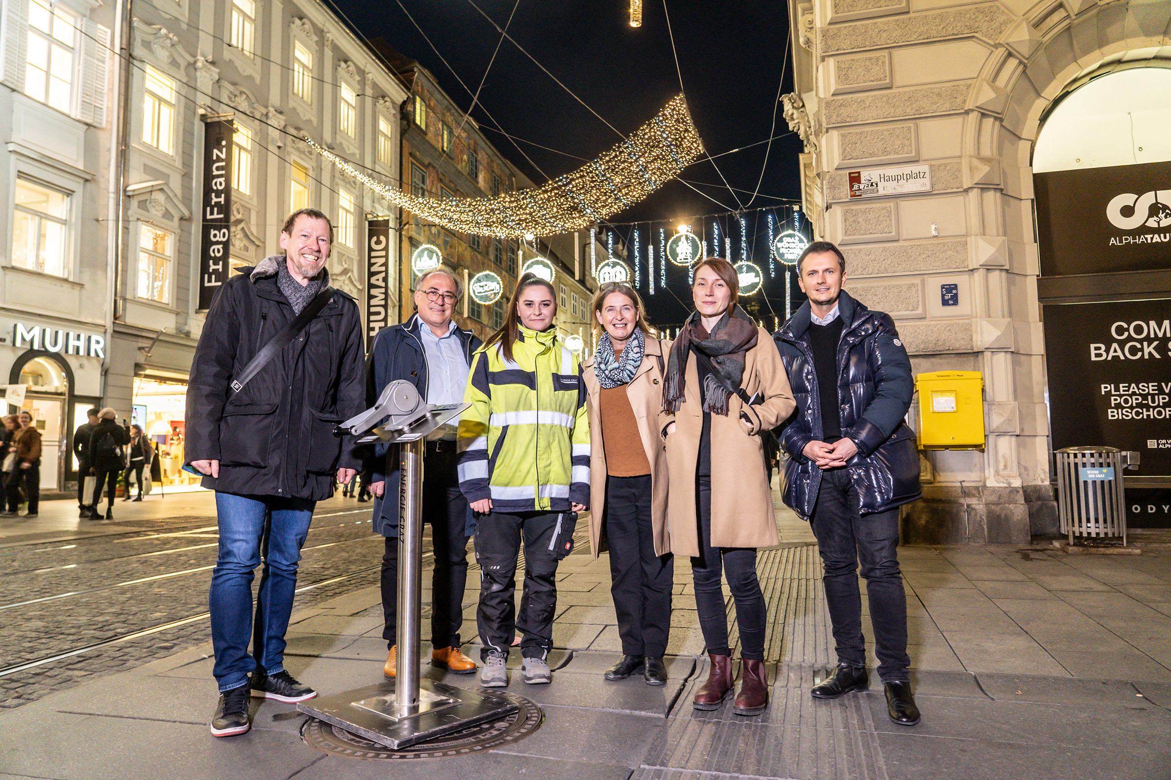 Das Team dahinter: Citymanager Heimo Maieritsch, Wolfgang Konrad und Kristin Tement (Energie Graz), Bürgermeisterin Elke Kahr, Bianca Höller (achtzigzehn), Holding-Marketingchef Richard Peer. (v. l.)