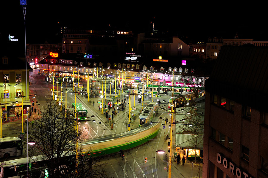 Der große Öffi-Umschlagpunkt in Graz ist er Jakominiplatz. © Holding Graz/Doris Jusinger Der große Öffi-Umschlagpunkt in Graz ist er Jakominiplatz.