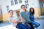 Kinder Mittelschule