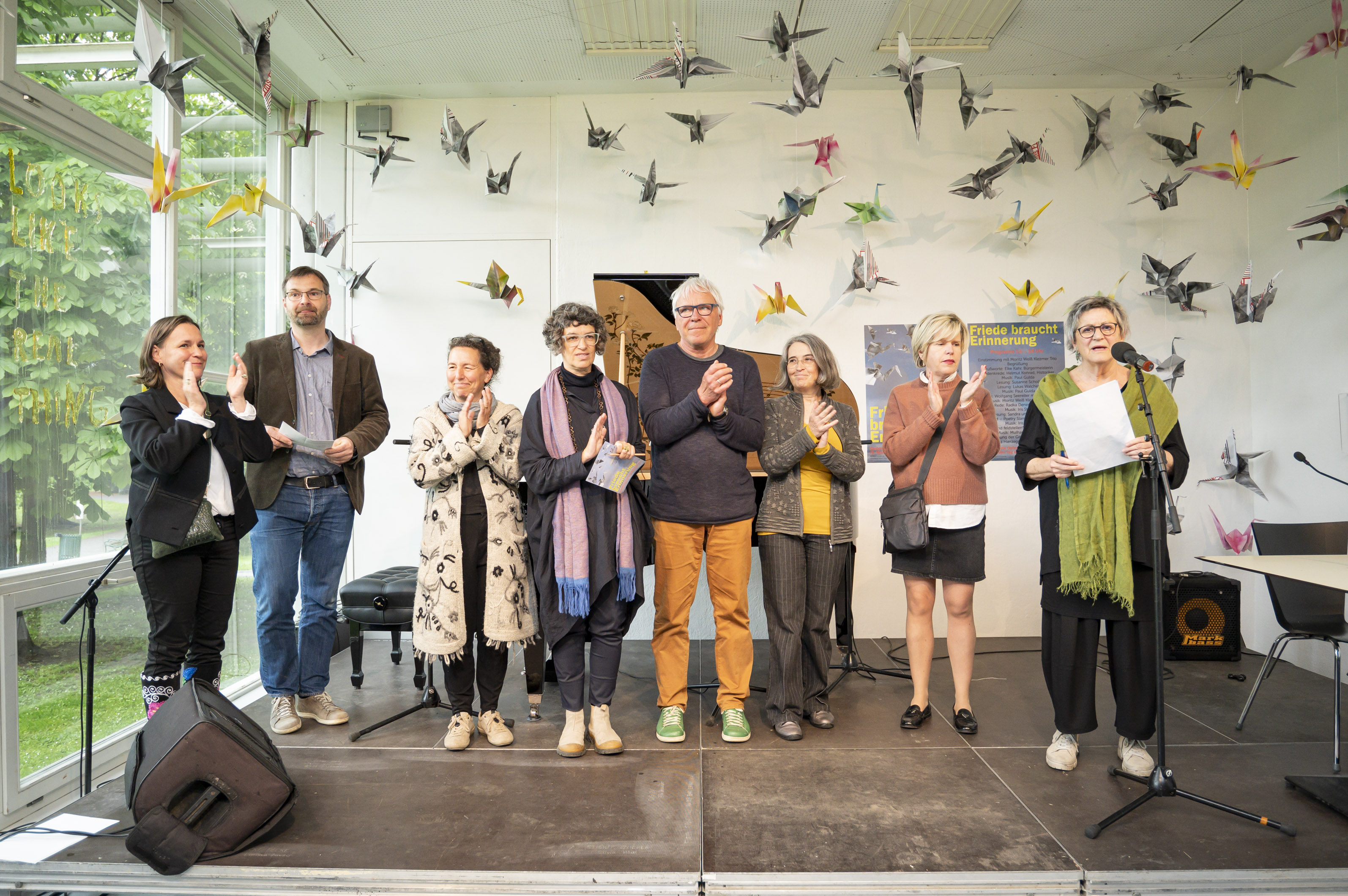 Die Organisator:innen: Margarethe Makovec, Gerald Lamprecht, Kathrin Ruth Lauppert-Scholz, Heidrun Primas, Wolfgang Seereiter, Edith Zitz, Bettina Ramp und Sigrid Binder. (v. l.) Nicht im Bild: Heimo Halbrainer.