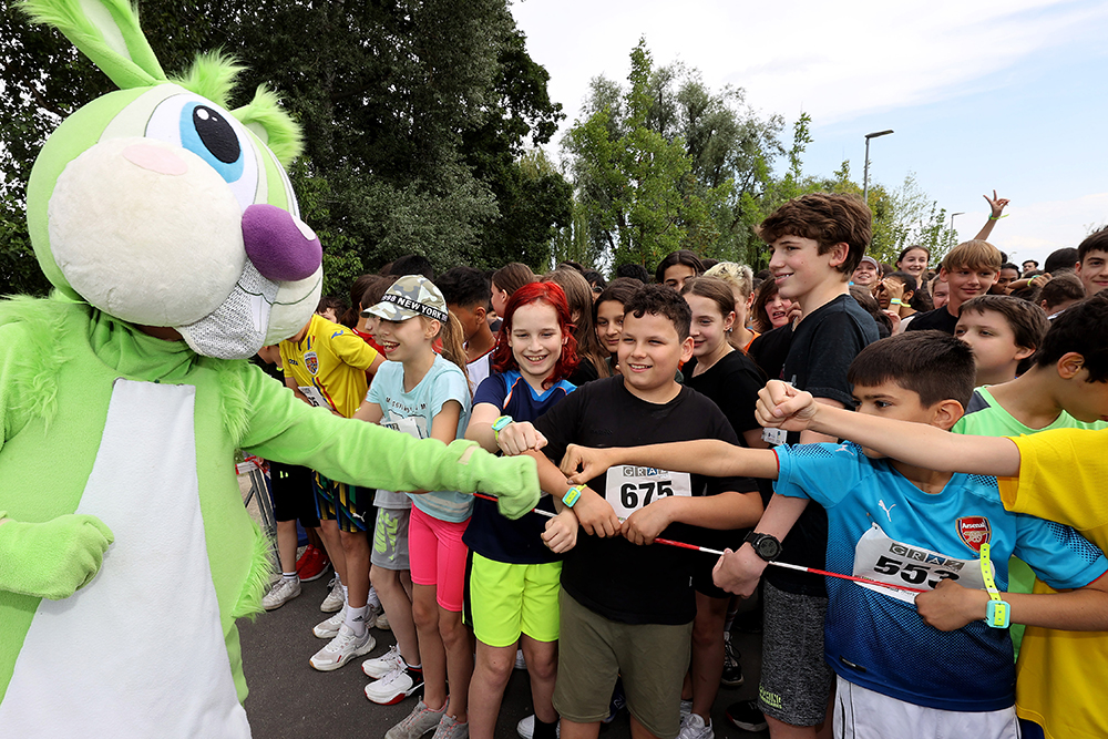 3. Lauf Maskottchen 2 © Sportamt/Oberländer 3. Lauf Maskottchen 2
