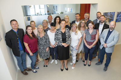 Heike Wolf-Nikodem-Eichenhardt (Mitte) im Kreise ihres neuen Teams © Stadt Graz/Fischer Heike Wolf-Nikodem-Eichenhardt (Mitte) im Kreise ihres neuen Teams