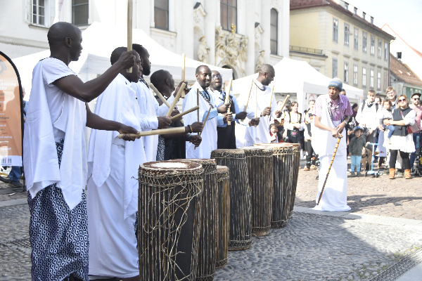 Inganzo Trommelgruppe aus Ruanda