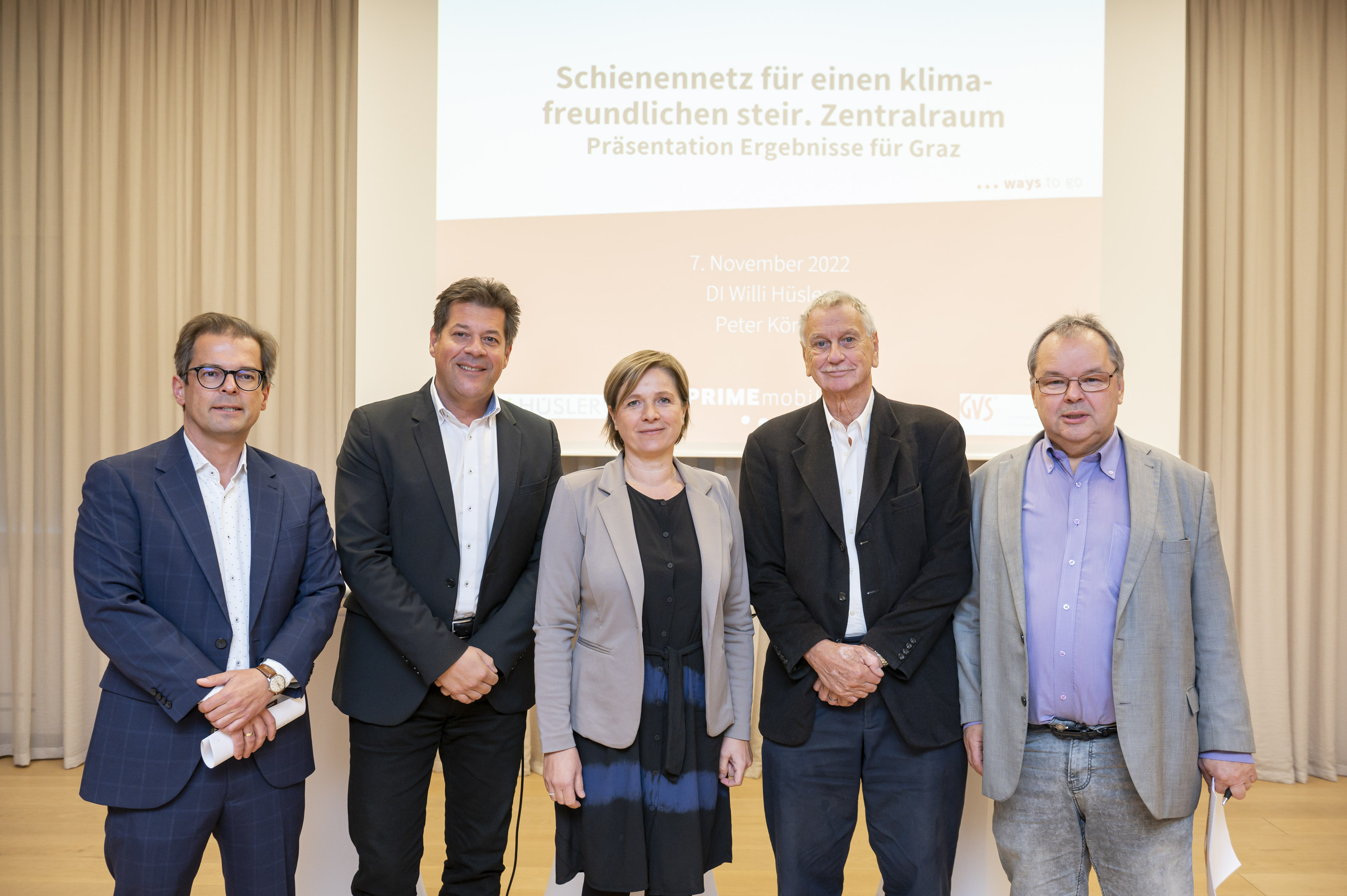 Verkehrsplaner Wolfgang Feigl, Stadtbaudirektor Bertram Werle, Vizebürgermeisterin Judith Schwentner, Verkehrsplaner Willi Hüsler, Gesellschafter der Prime Mobility & Consulting GmbH Peter König