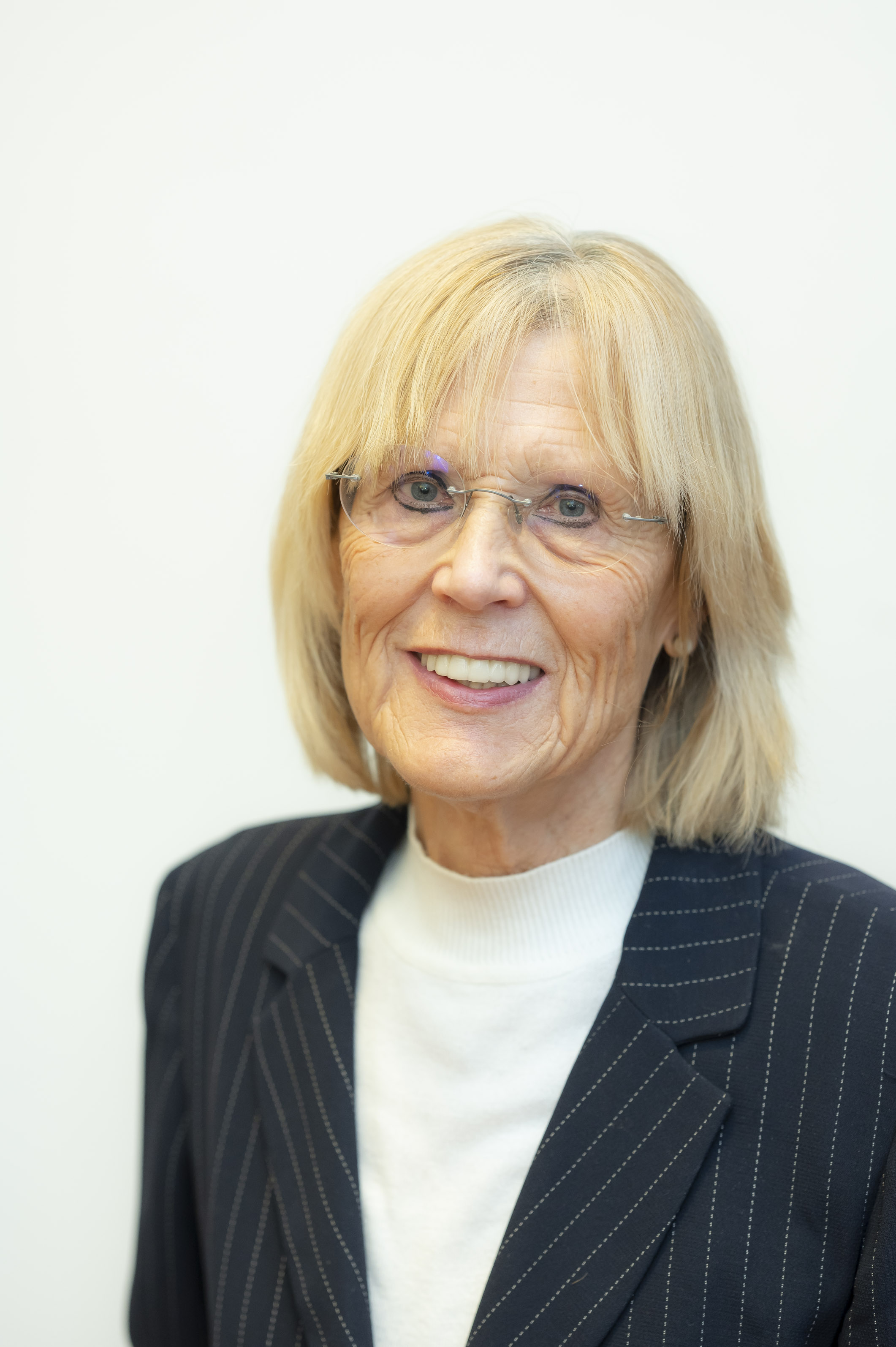 Univ.Prof. Mag. Dr. Karin SchmidlechnerLienhart Stadtportal der