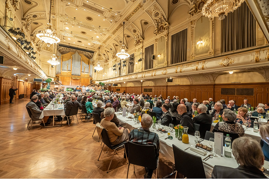 Feierlicher Rahmen für die Alters- und Ehejubilare im Stefaniensaal © Stadt Graz/ Fischer Feierlicher Rahmen für die Alters- und Ehejubilare im Stefaniensaal