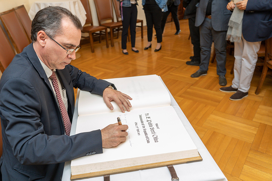 Kubanischer Botschafter zu Besuch in Graz