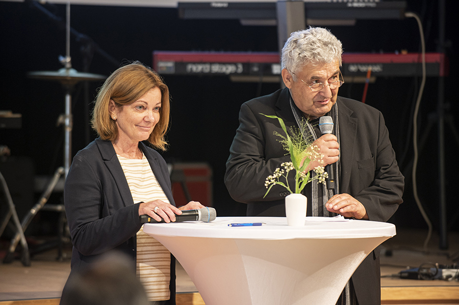 Die Vorsitzenden des Menschenrechtsbeirates, Angelika Vauti und Max Aufischer.