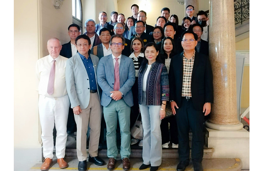 Eine Delegation aus Thailand interssierte sich für die Verkehrsplanung bzw. Mobilitätsstrategie in Graz. © KK Eine Delegation aus Thailand interssierte sich für die Verkehrsplanung bzw. Mobilitätsstrategie in Graz.