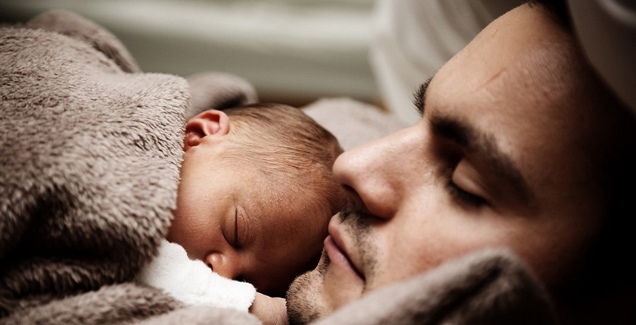 Workshopreihe "Fathers Rock": aktive Vaterschaft im Alltag noch besser leben © Pixabay/PublicDomainPictures Workshopreihe "Fathers Rock": aktive Vaterschaft im Alltag noch besser leben
