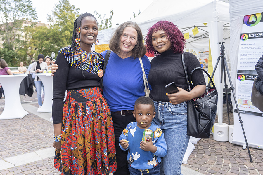 Bürgermeisterin Elke Kahr genoss das Fest der Migrant:innenvereine am Mariahilferplatz.