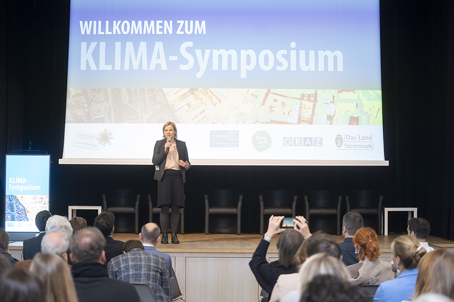 Vizebürgermeisterin Judith Schwentner eröffnete das erste Grazer Klimasymposium