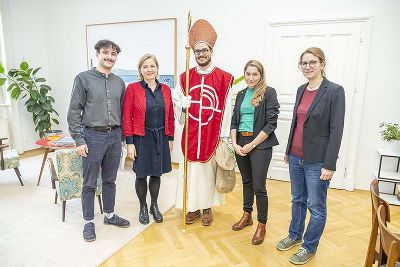 Eine Delegation der Katholischen Jungschar Steiermark besuchte Vizebürgermeisterin Judith Schwentner