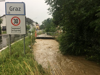 Bei Starkregen kam es zuletzt immer wieder zu Überflutungen entlang des Schöckelbachs.