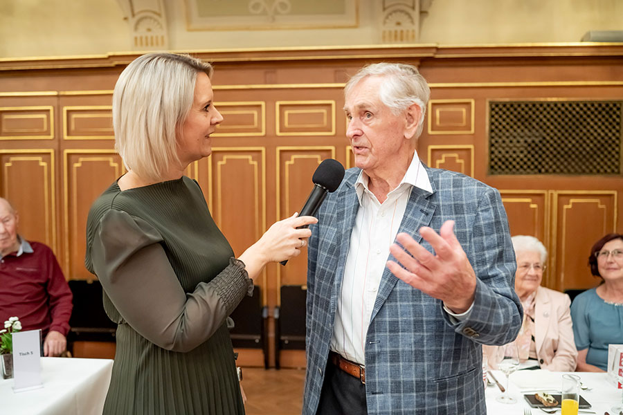 Herr Hengsberger feierte seinen 95. Geburtstag. © Stadt Graz/Fischer Herr Hengsberger feierte seinen 95. Geburtstag.