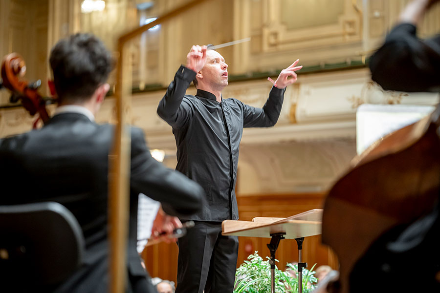 Svetoslav Borisov leitete das Kammerorchester Con Fuoco. © Stadt Graz/Fischer Svetoslav Borisov leitete das Kammerorchester Con Fuoco.