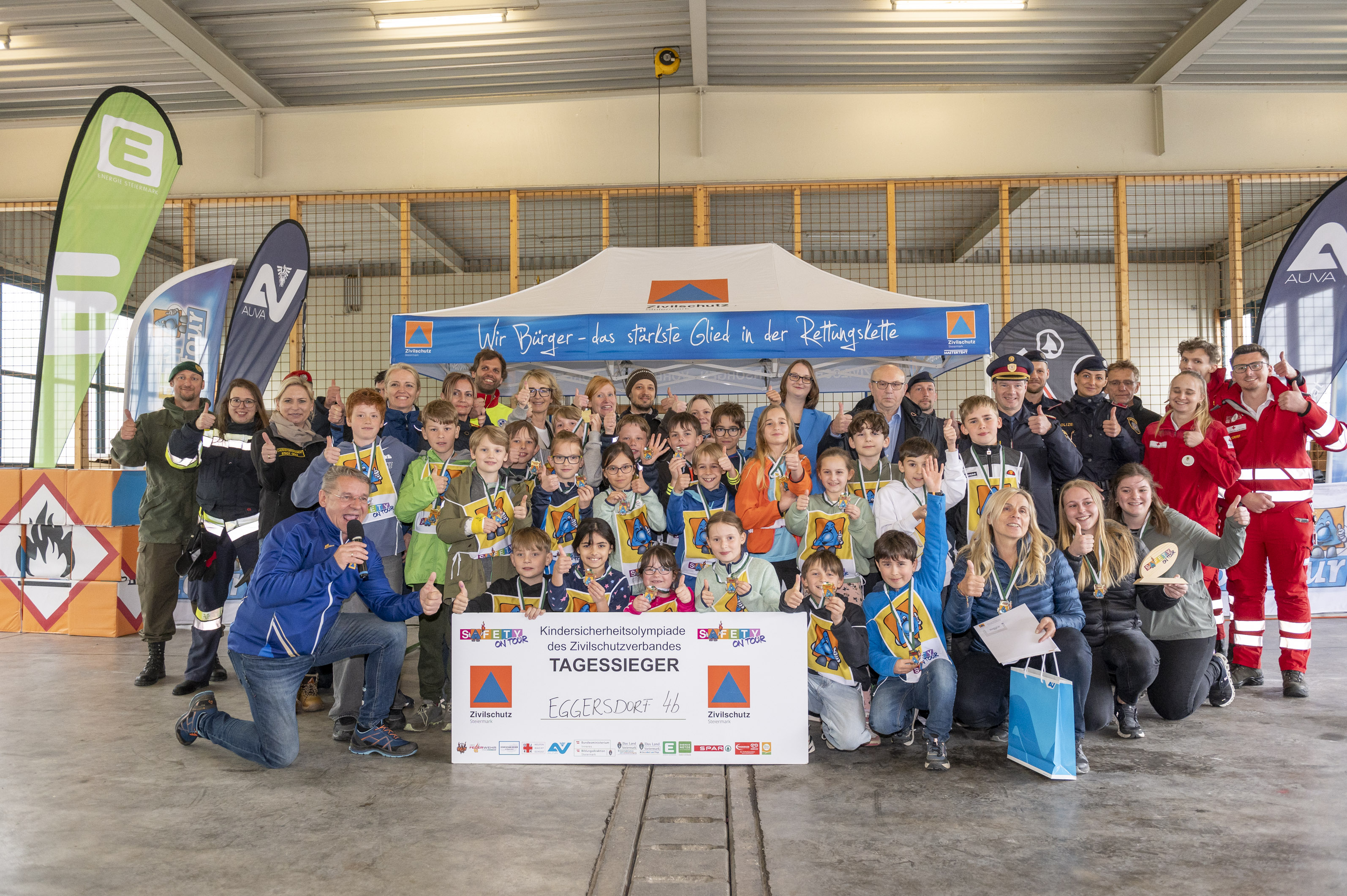 Die Sieger des ersten Tages der Kindersicherheitsolympiade in Graz: Volksschule Eggersdorf, 4b