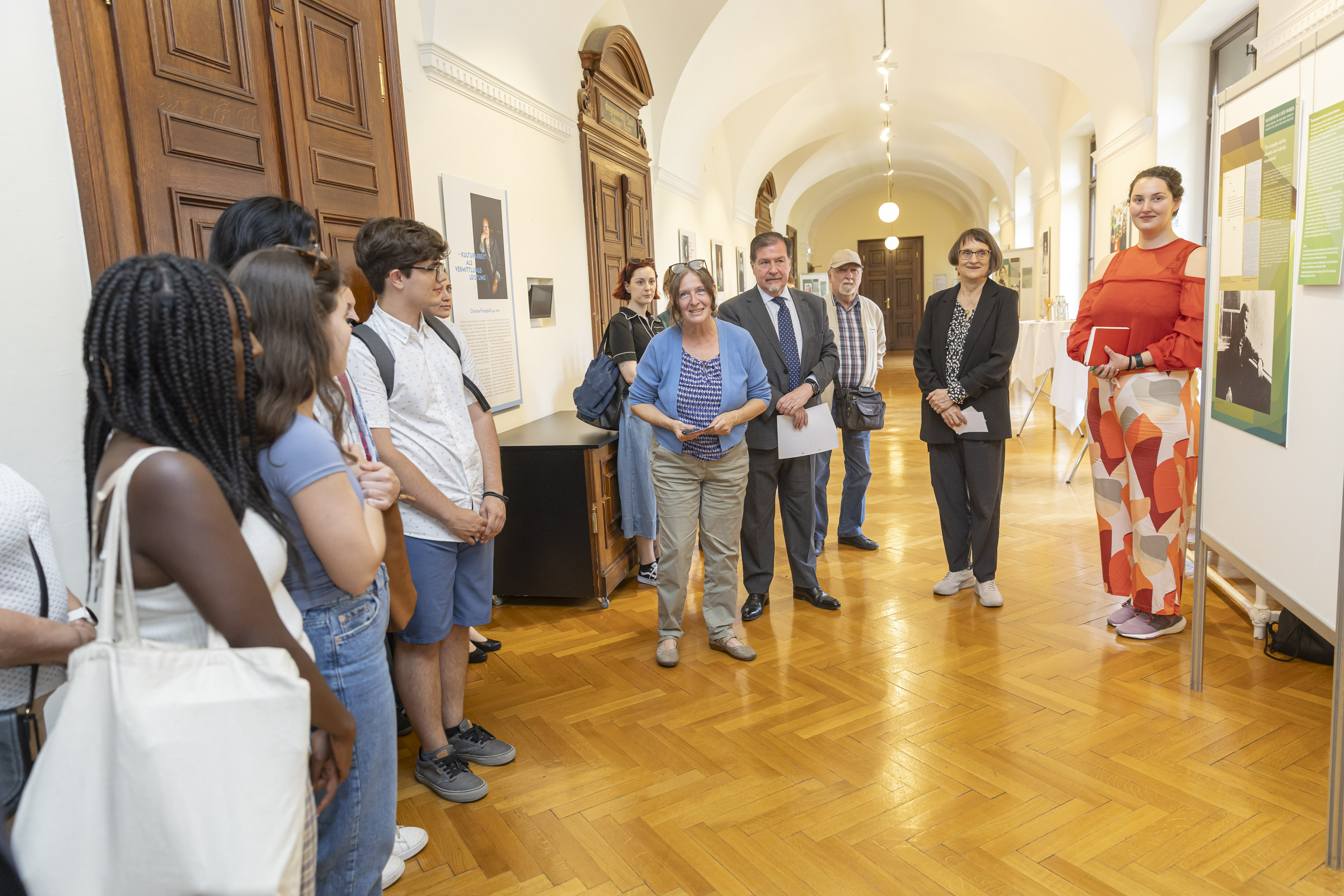 Impressionen der Ausstellungseröffnung.