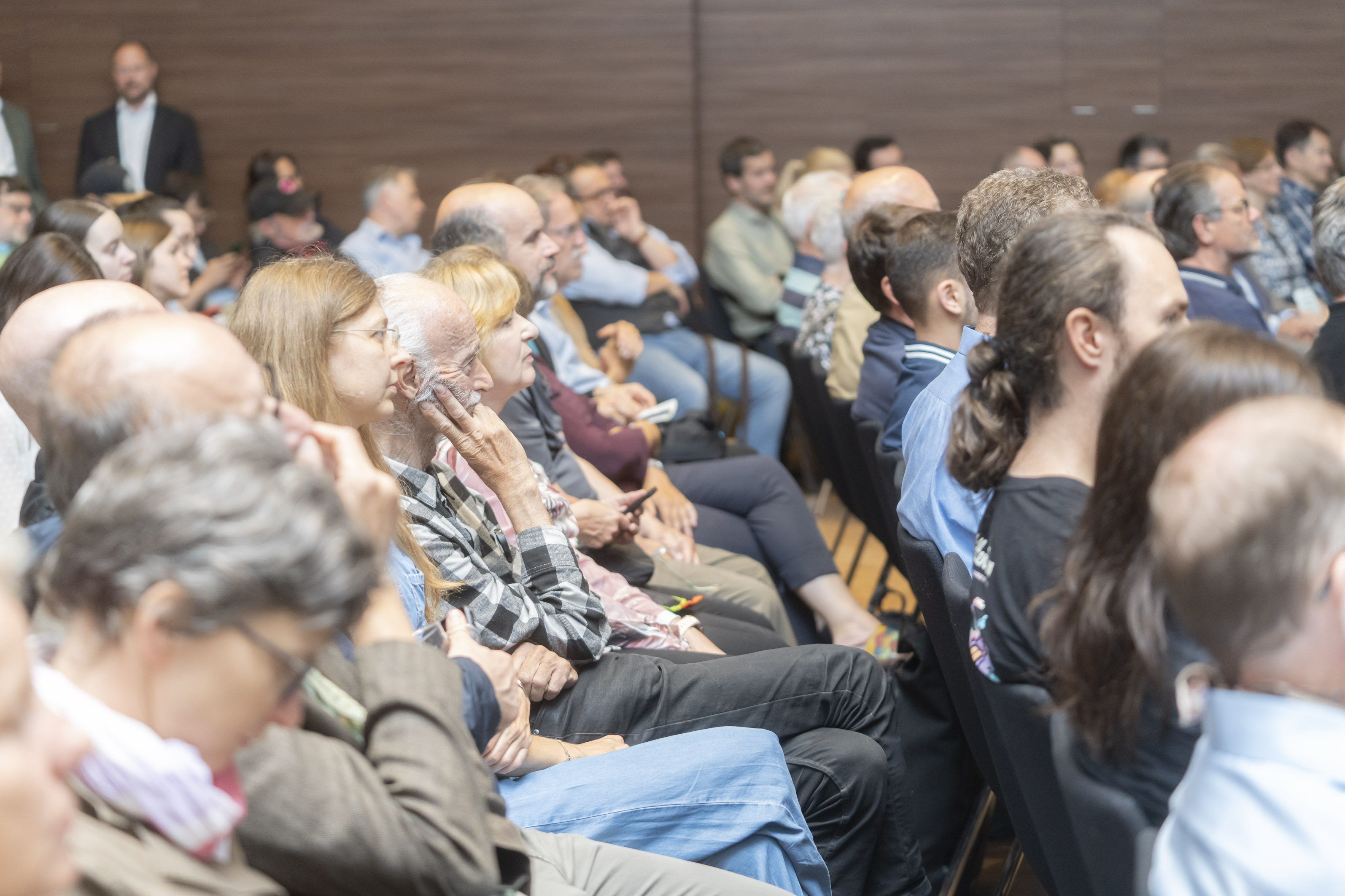 Graz macht mobil: Großer Andrang beim ersten Mobilitätsdialog im Congress.