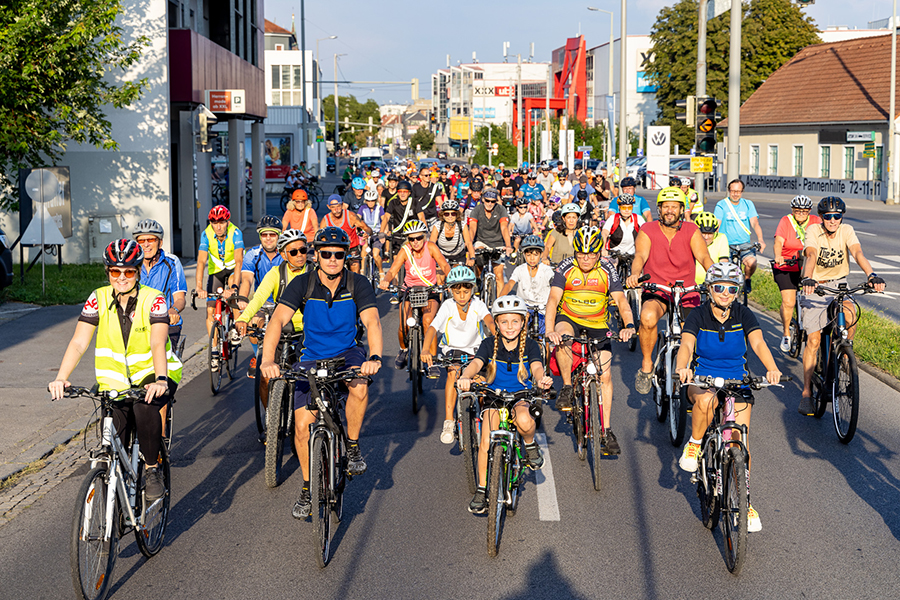 Auf der Zielgeraden – Teilnehmerrekord bei der letzten Ausfahrt im August.