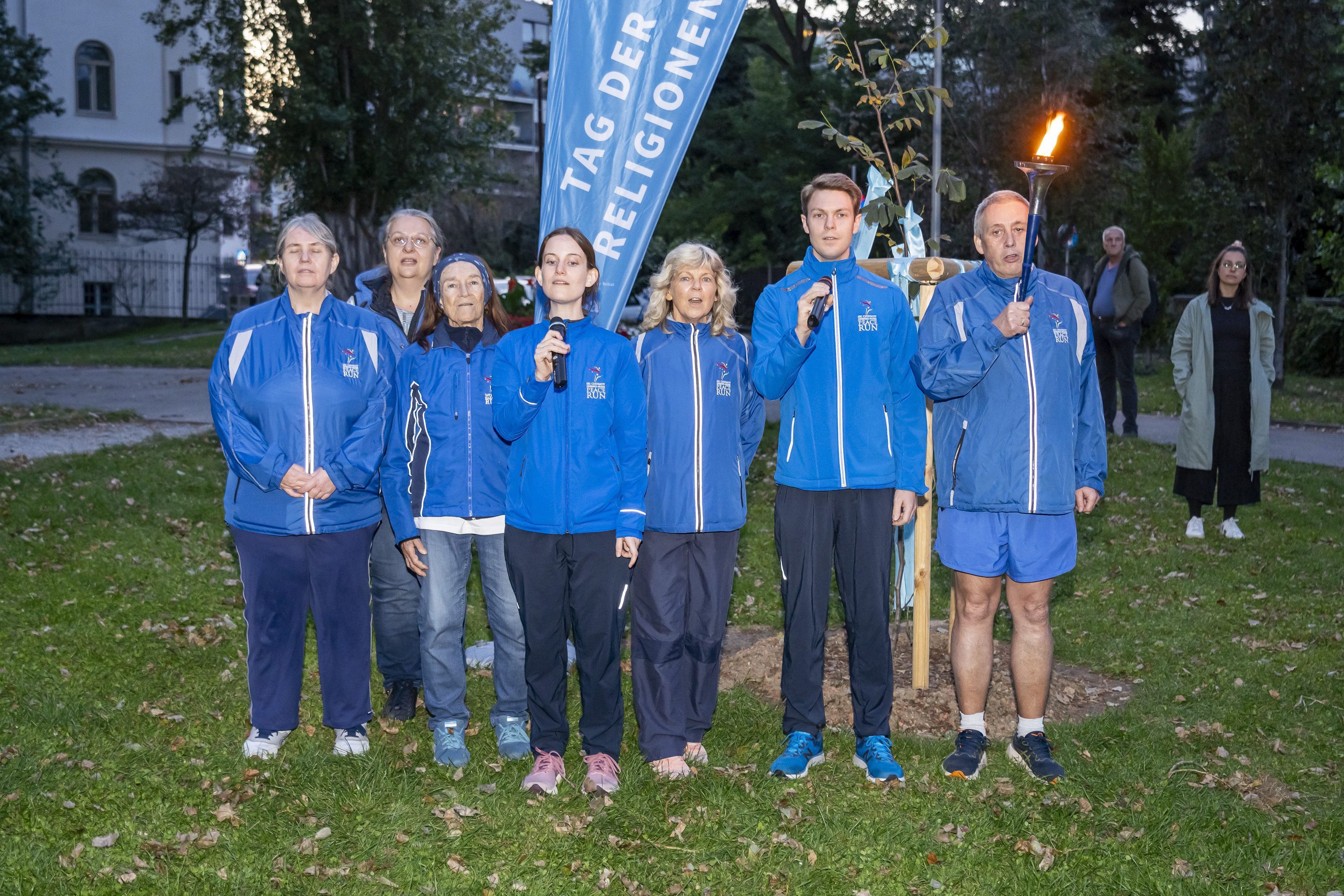 Auch der Peace Run beteiligte sich an der Abschlussveranstaltung 