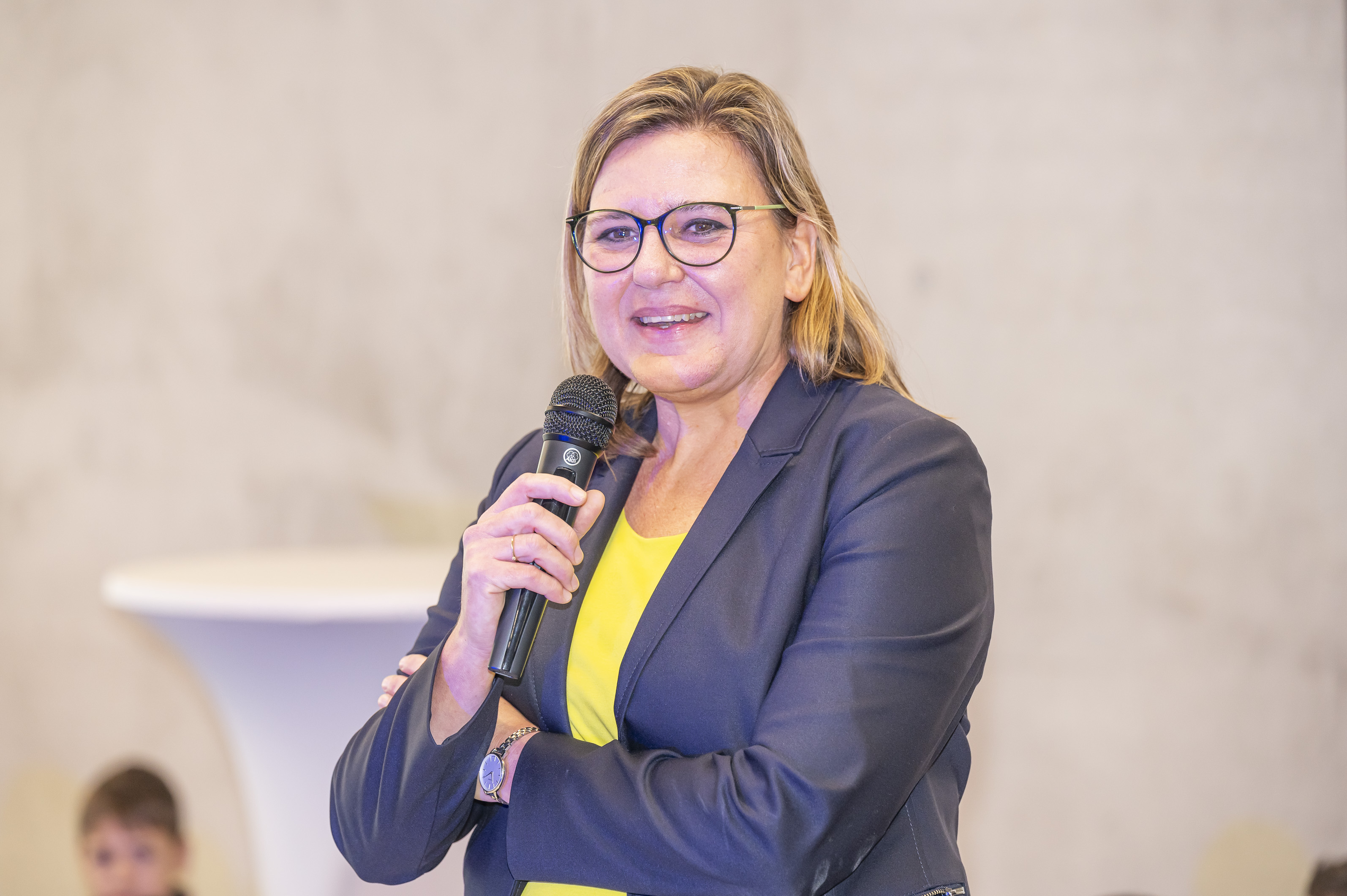 Direktorin Giselheid Neunteufl
