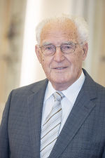 Prof. Mag. Ernst-Christian Gerhold