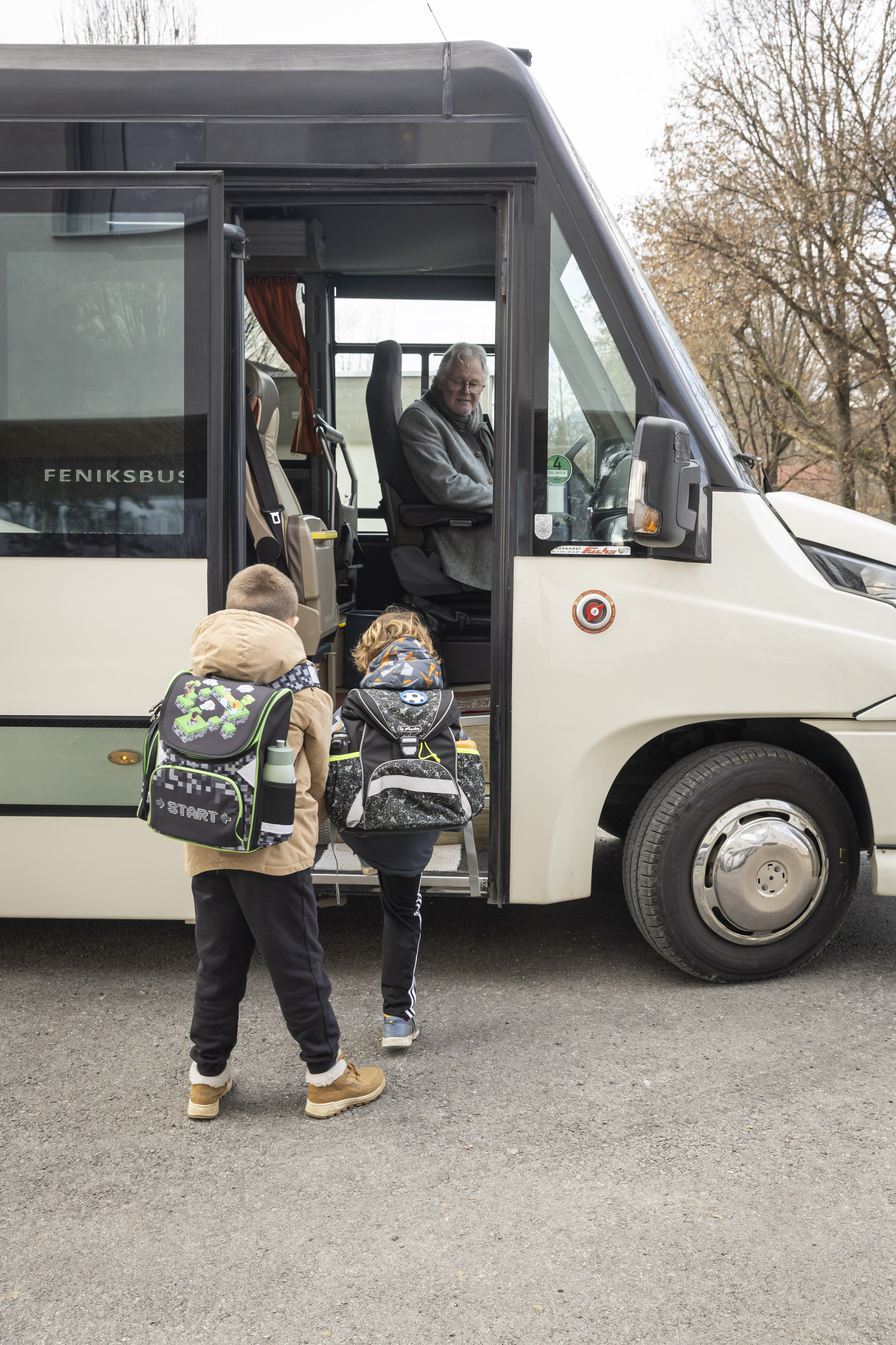 43 Schulkinder nutzten das Angebot alleine bei der ersten Fahrt.