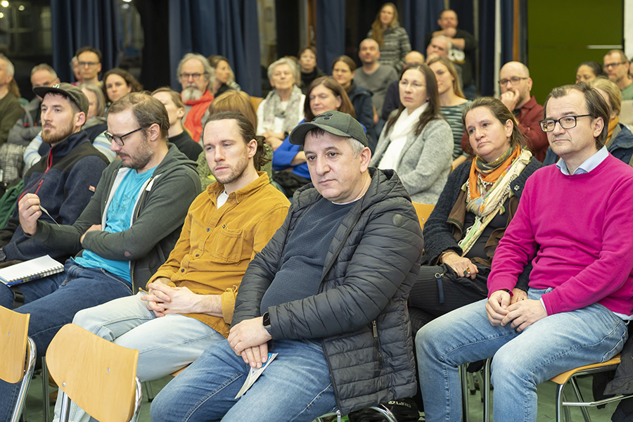 Gemeinsam mit der interessierten Bevölkerung wird ein Bild für den Stadtteil Lend-Mitte entwickelt.