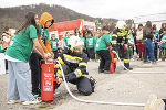 Volle Konzentration beim Kübelspritzen © Stadt Graz/Foto Fischer Volle Konzentration beim Kübelspritzen