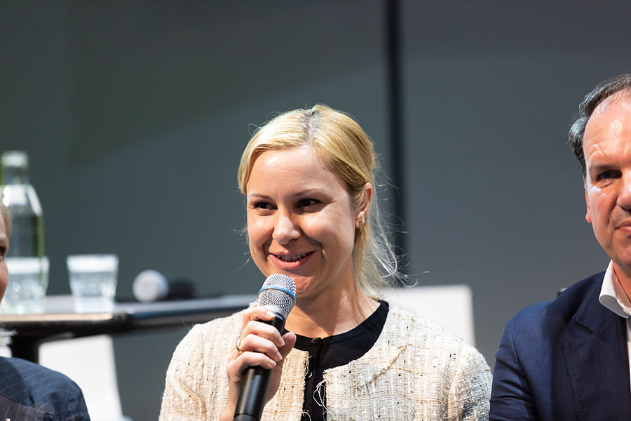 Beim 8. StadtDialog gab das Thema Koralmbahn das Tempo vor: Karin Oberhuber, Geschäftsführerin Haus der Architektur