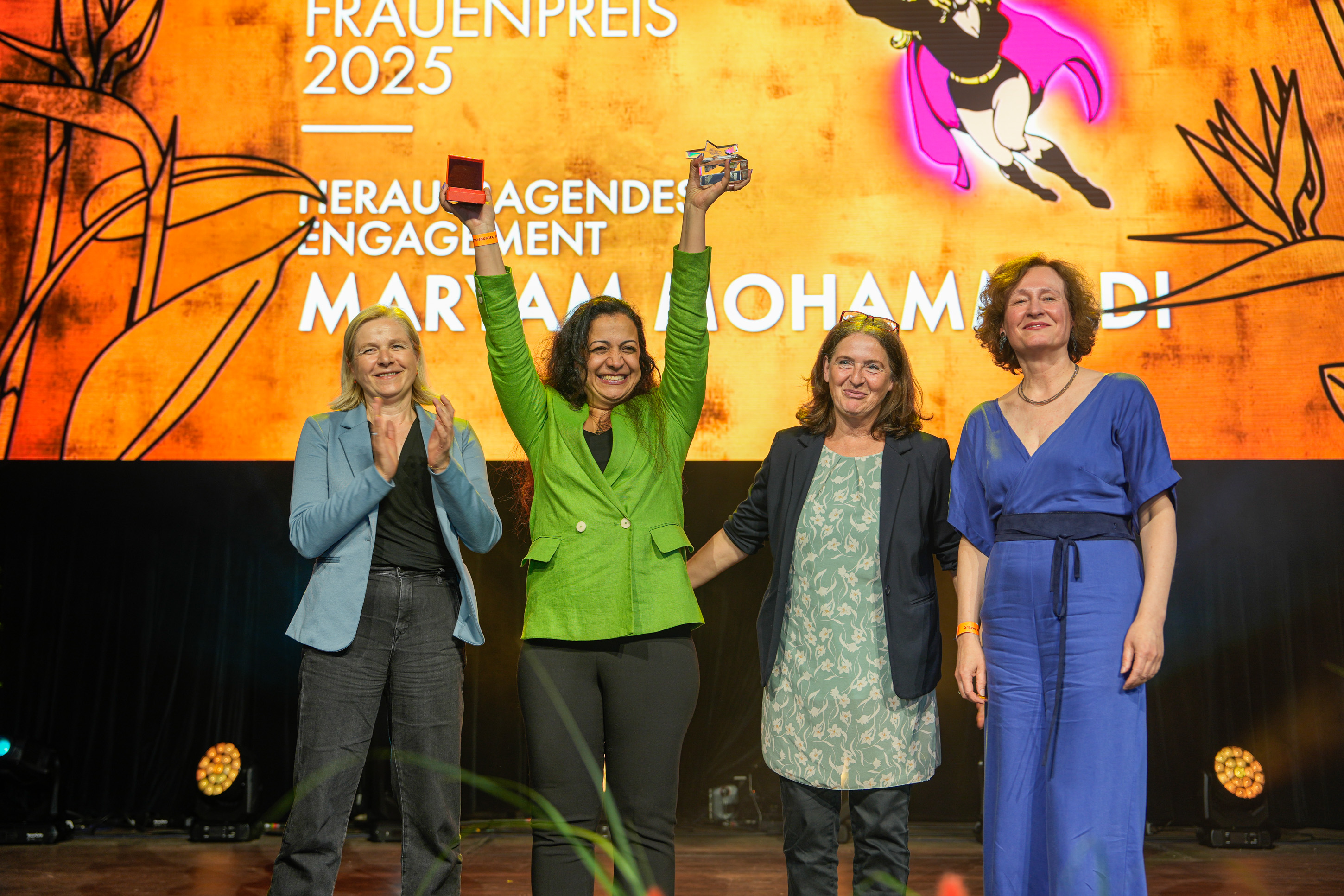 v.l.: Judith Schwentner, Maryam Mohammadi, Elke Kahr und Sibylle Dienesch © prontolux v.l.: Judith Schwentner, Maryam Mohammadi, Elke Kahr und Sibylle Dienesch