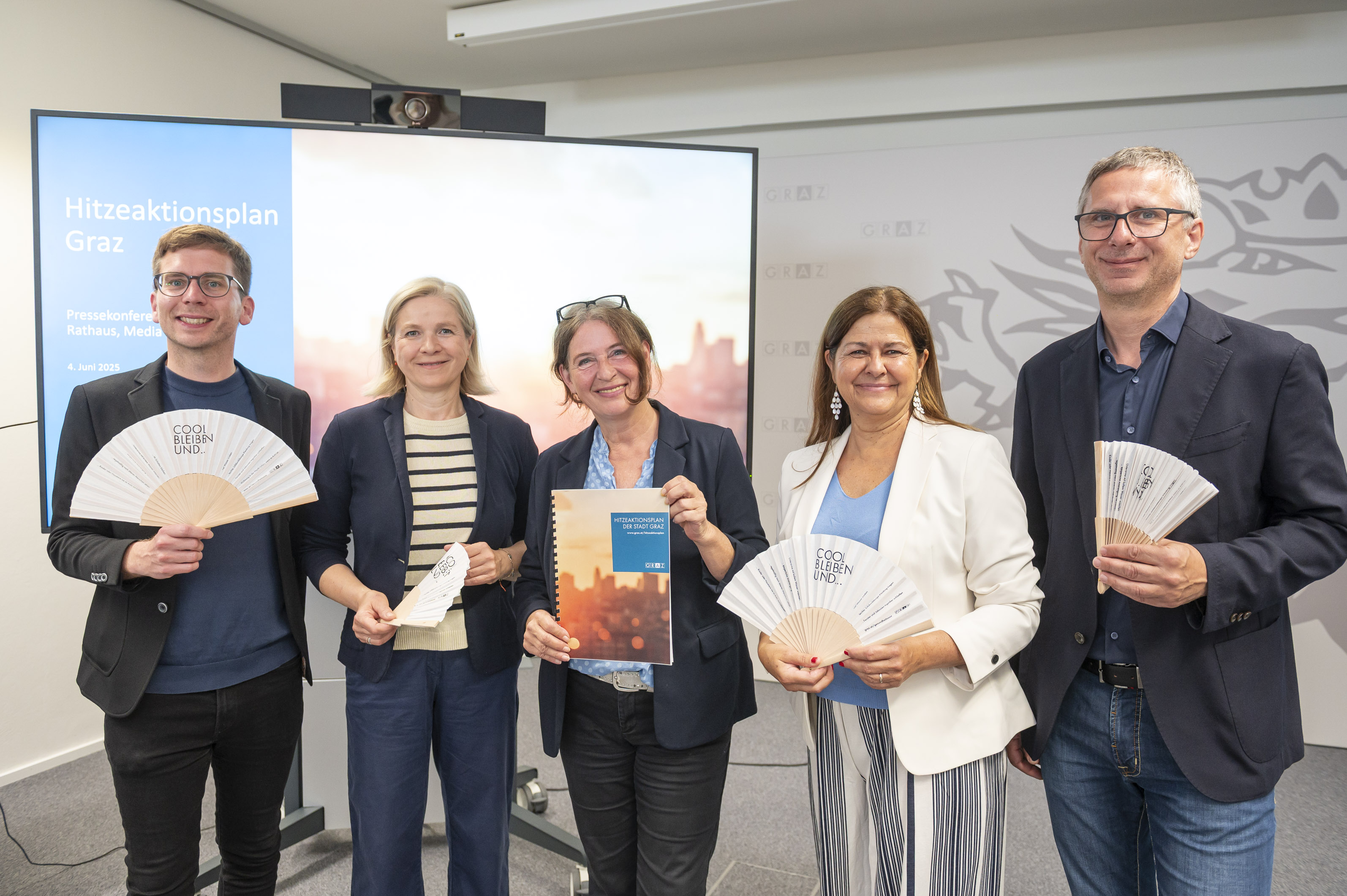 v.l: Robert Krotzer, Judith Schwentner, Elke Kahr, Doris Kampus und Martin Haidvogl