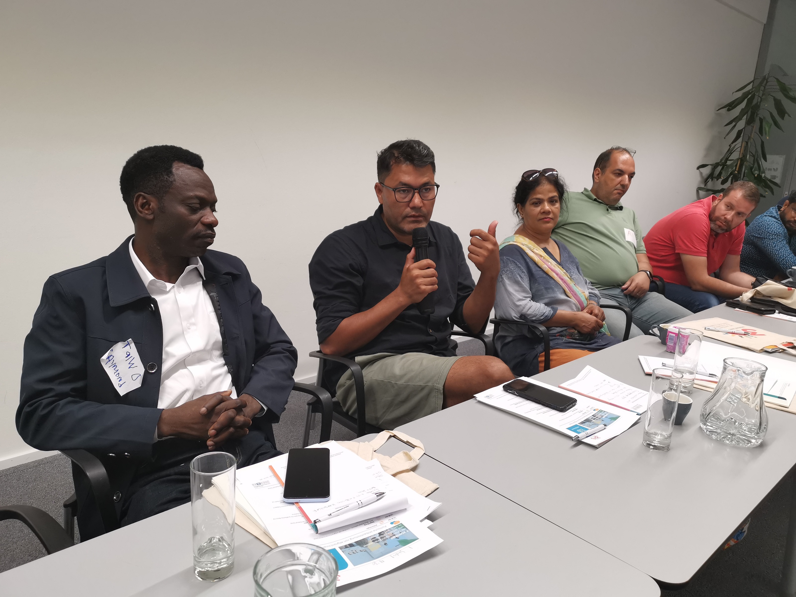 Teilnehmer:innen der 8. Konferenz der Grazer Migrant:innenvereine