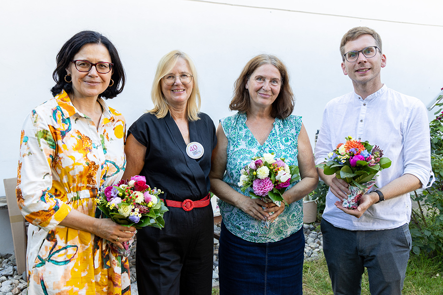 LA-Abg. Sandra Holasek, die GF des Frauen*service, Birgit Penker, Bürgermeisterin Elke Kahr und Stadtrat Robert Krotzer (v. l.)