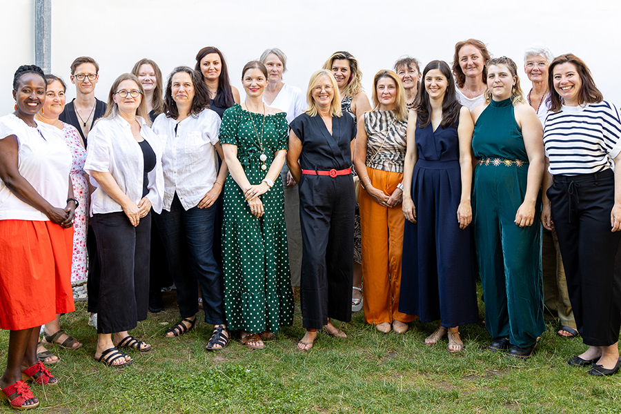 Das Team des Frauen*service Graz feierte "40+1 Jahr"-Jubiläum.
